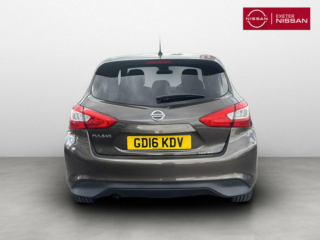 Nissan Pulsar 1.2 Dig-t Tekna Xtronic Brown #5