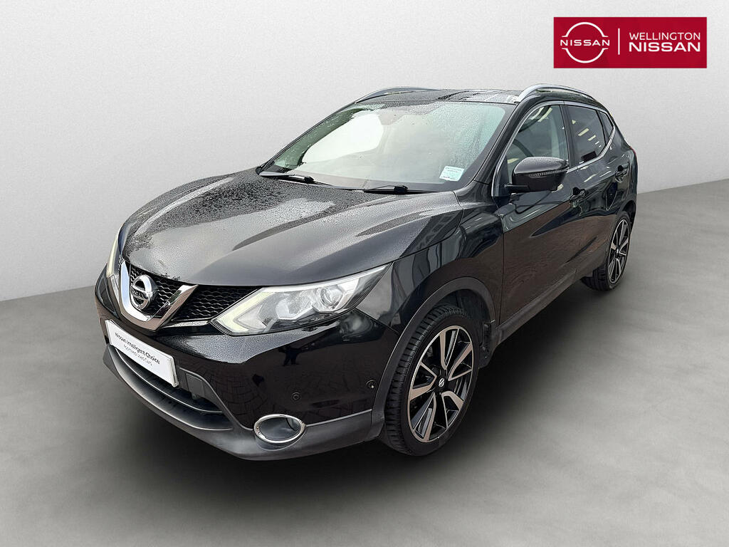 Nissan Qashqai 1.6 Dci Tekna Xtronic Black #4