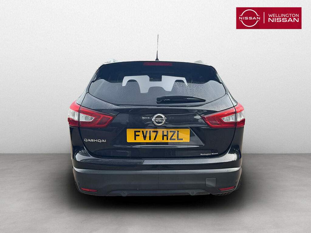 Nissan Qashqai 1.6 Dci Tekna Xtronic Black #6