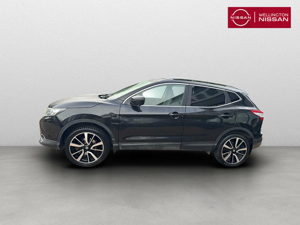 Nissan Qashqai 1.6 Dci Tekna Xtronic Black #5