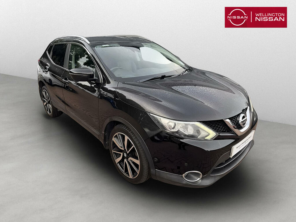 Nissan Qashqai 1.6 Dci Tekna Xtronic Black #2