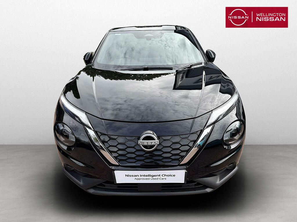 Nissan Juke 1.6 Hybrid Tekna Black #3