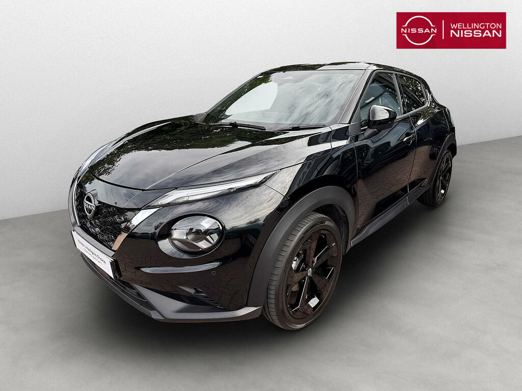 Nissan Juke 1.6 Hybrid Tekna Black #4