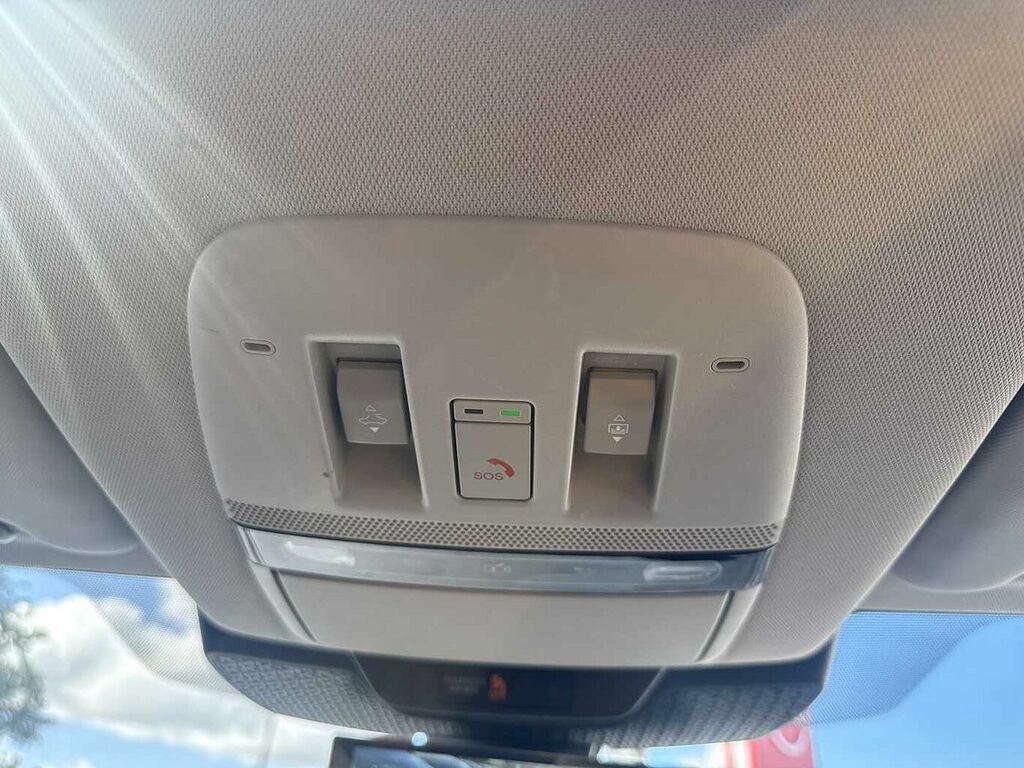 Nissan Ariya Ariya Evolve E-4orce White #19