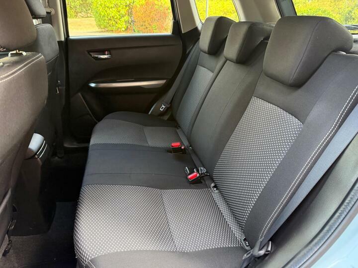 Suzuki Vitara Sz-t Grey #25