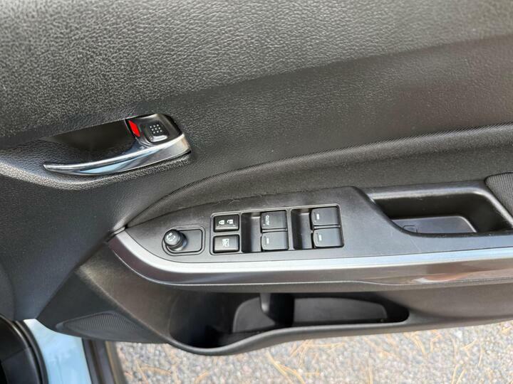 Suzuki Vitara Sz-t Grey #31