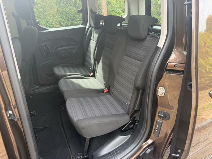 Vauxhall Combo Life 1.5 Turbo D Blueinjection Energy Euro 6 Ss Brown #5