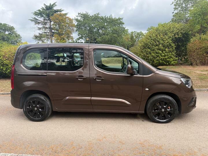 Vauxhall Combo Life 1.5 Turbo D Blueinjection Energy Euro 6 Ss Brown #2
