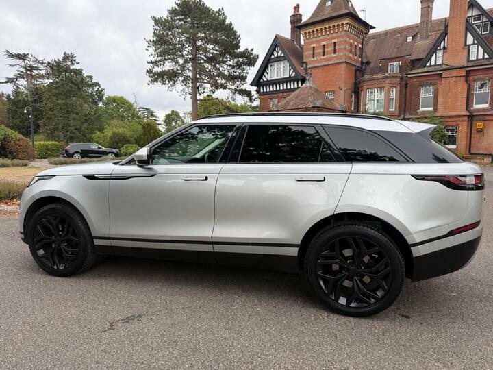 Land Rover Range Rover Velar R-dynamic Black #16