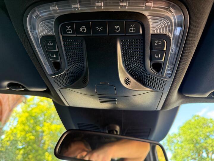 Mercedes-Benz V Class #47