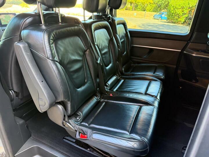 Mercedes-Benz V Class #32