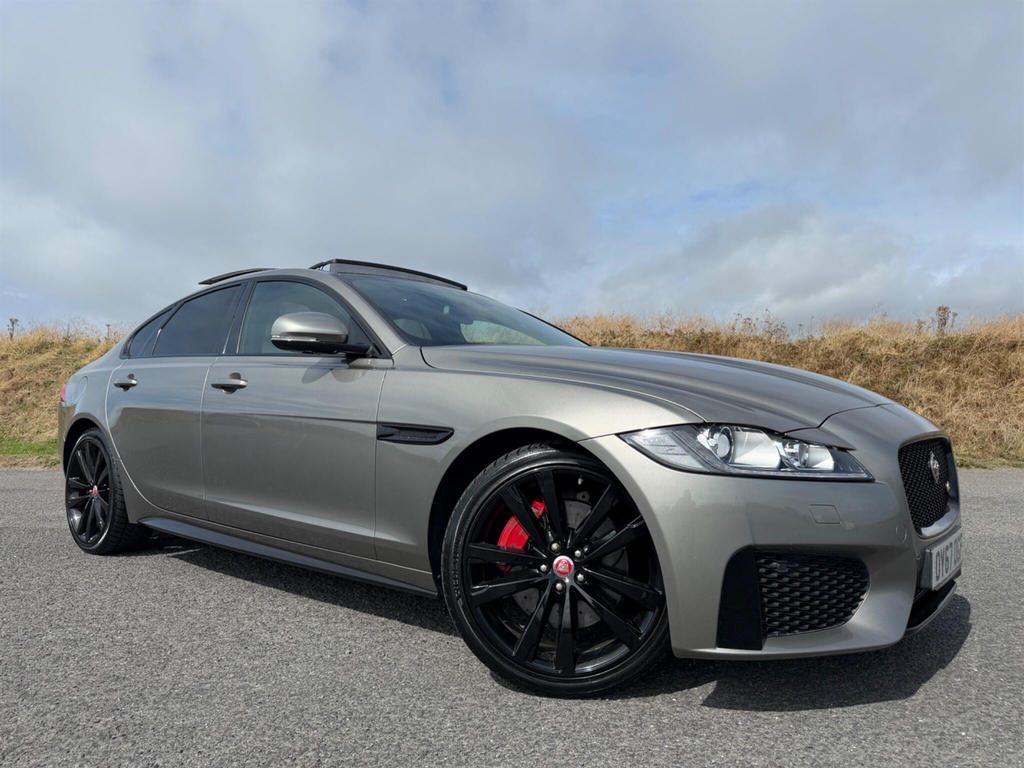 Jaguar XF 3.0D V6 S Euro 6 Ss Silver