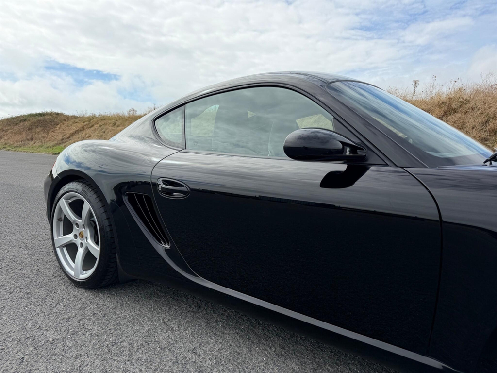 Porsche Cayman 3.4 S #38