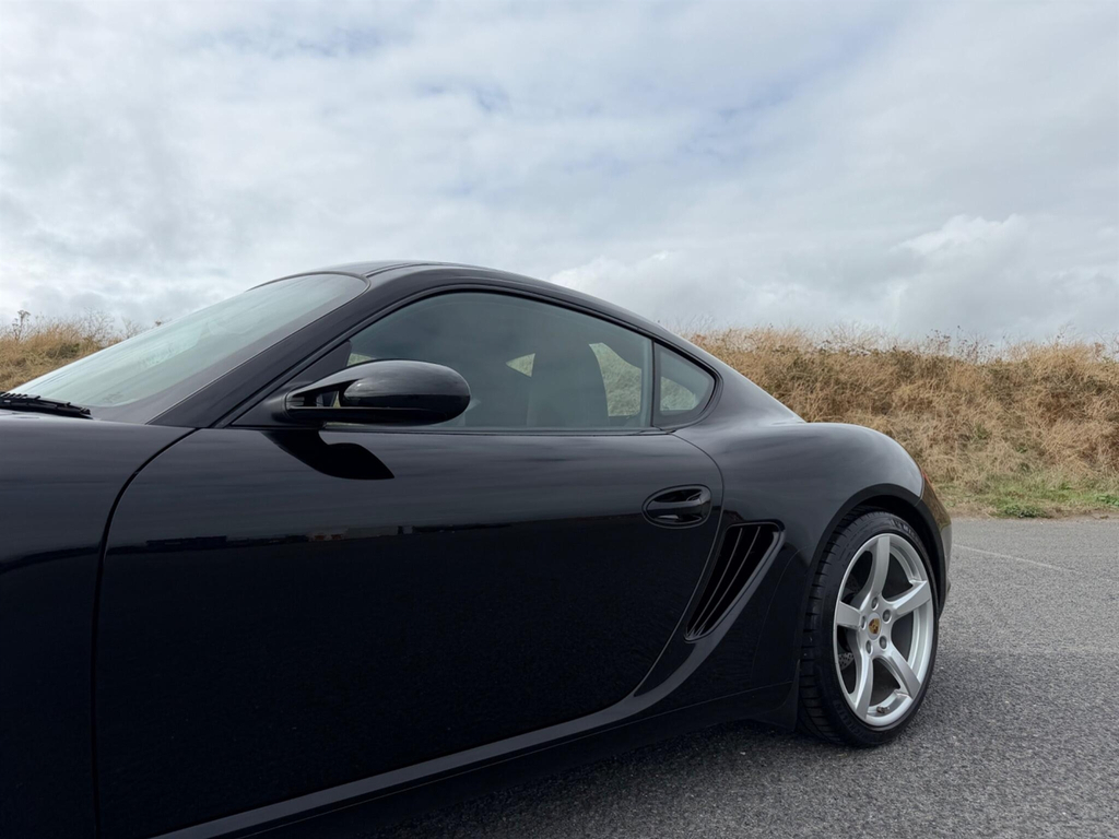 Porsche Cayman 3.4 S #29