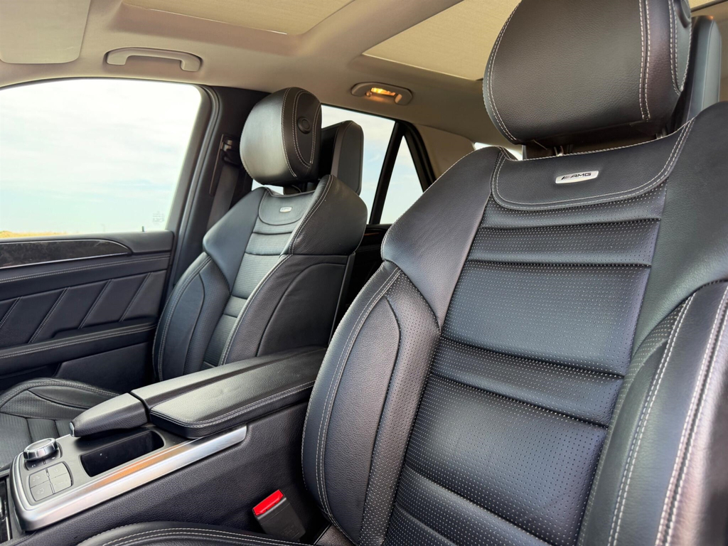 Mercedes-Benz M Class Suv Black #44