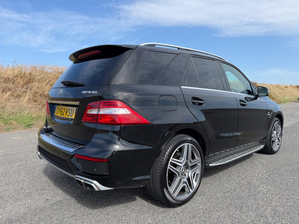 Mercedes-Benz M Class Suv Black #17
