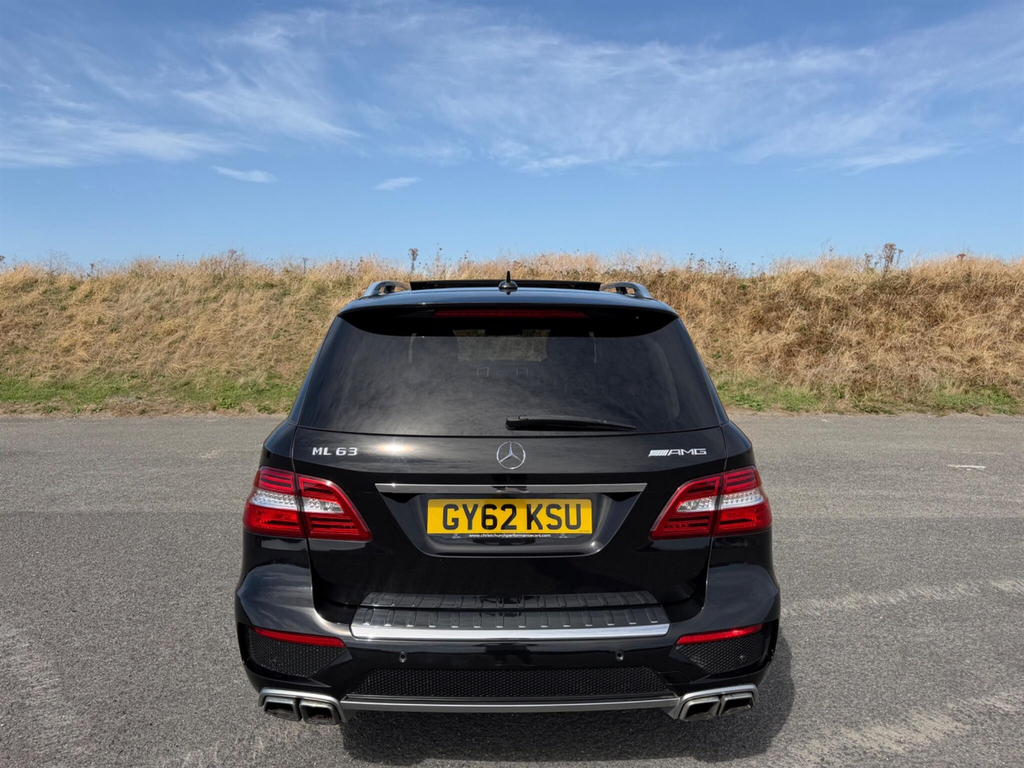 Mercedes-Benz M Class Suv Black #12