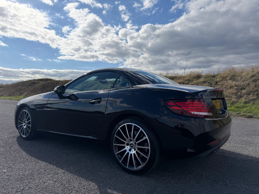 Mercedes-Benz SLC Diesel #19