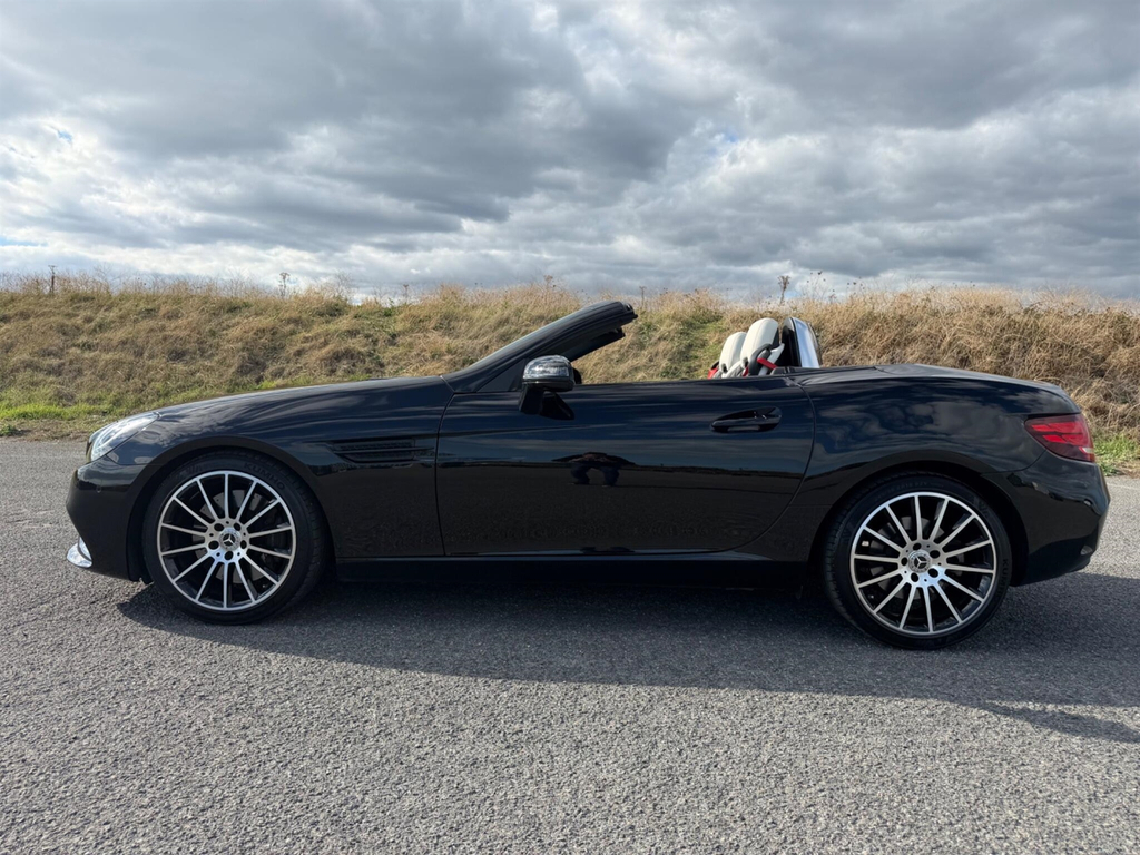 Mercedes-Benz SLC Diesel #36
