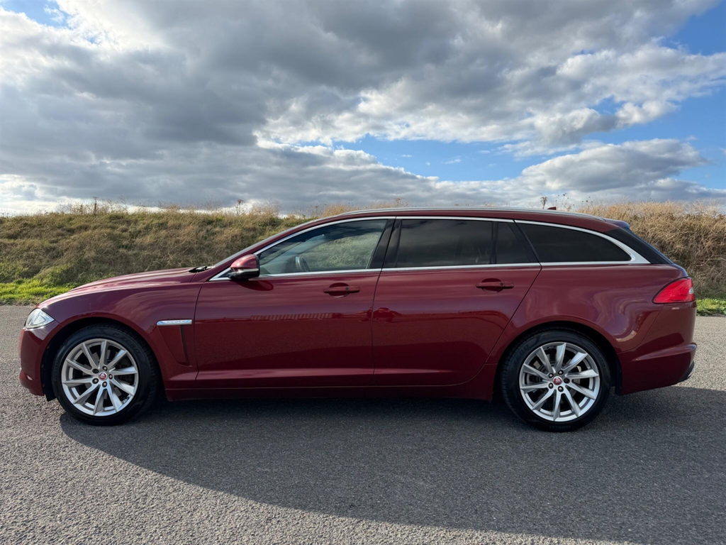 Jaguar XF 3.0D V6 Premium Luxury Ss Black #7