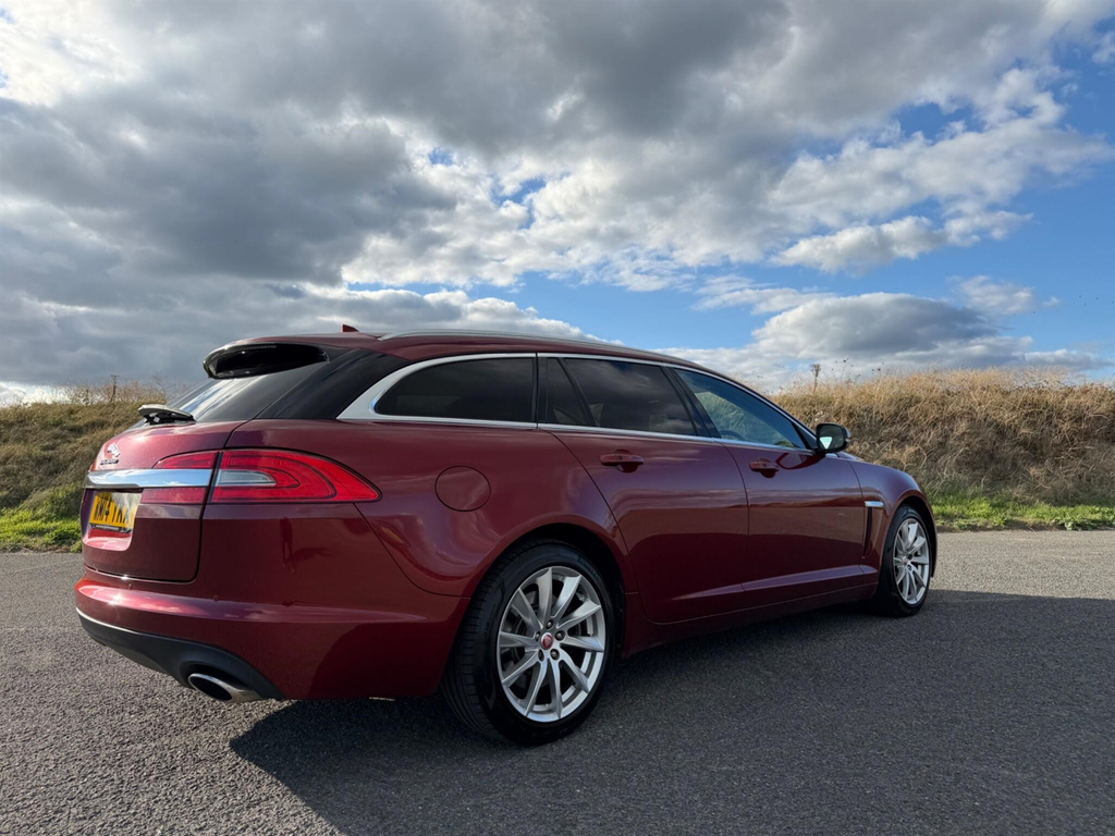 Jaguar XF 3.0D V6 Premium Luxury Ss Black #12