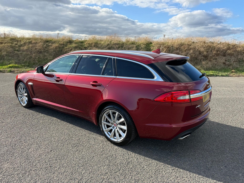 Jaguar XF 3.0D V6 Premium Luxury Ss Black #9