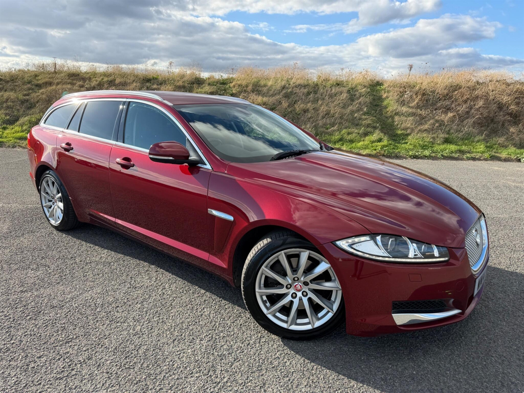 Jaguar XF 3.0D V6 Premium Luxury Sportbrake Euro 5 Ss Red #3