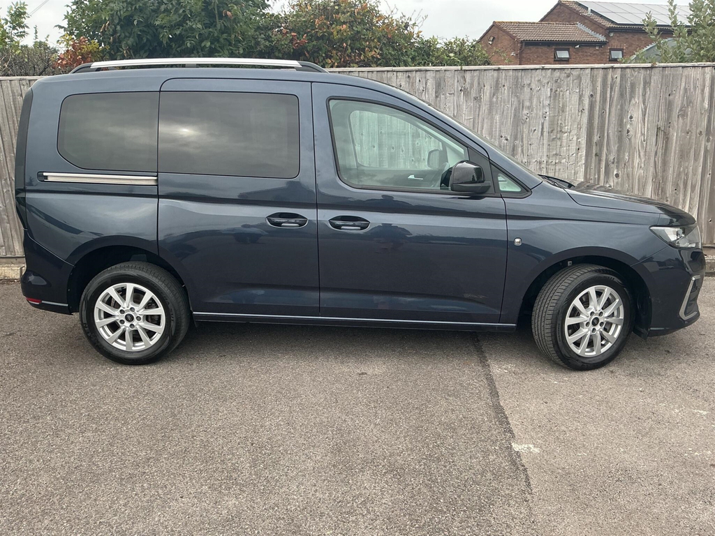 Ford Tourneo Connect 2.0 Ecoblue Titanium Dct Euro 6 Ss #2