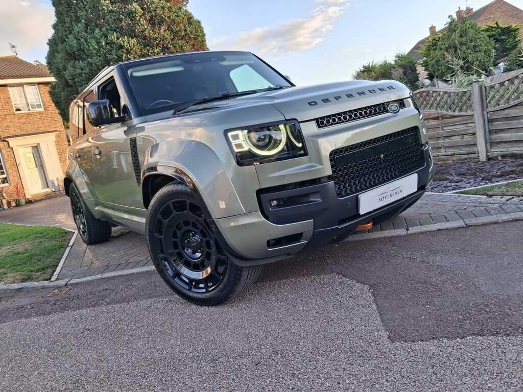 Land Rover Defender 110 2.0 P400e X-dynamic Se 110 Green #34