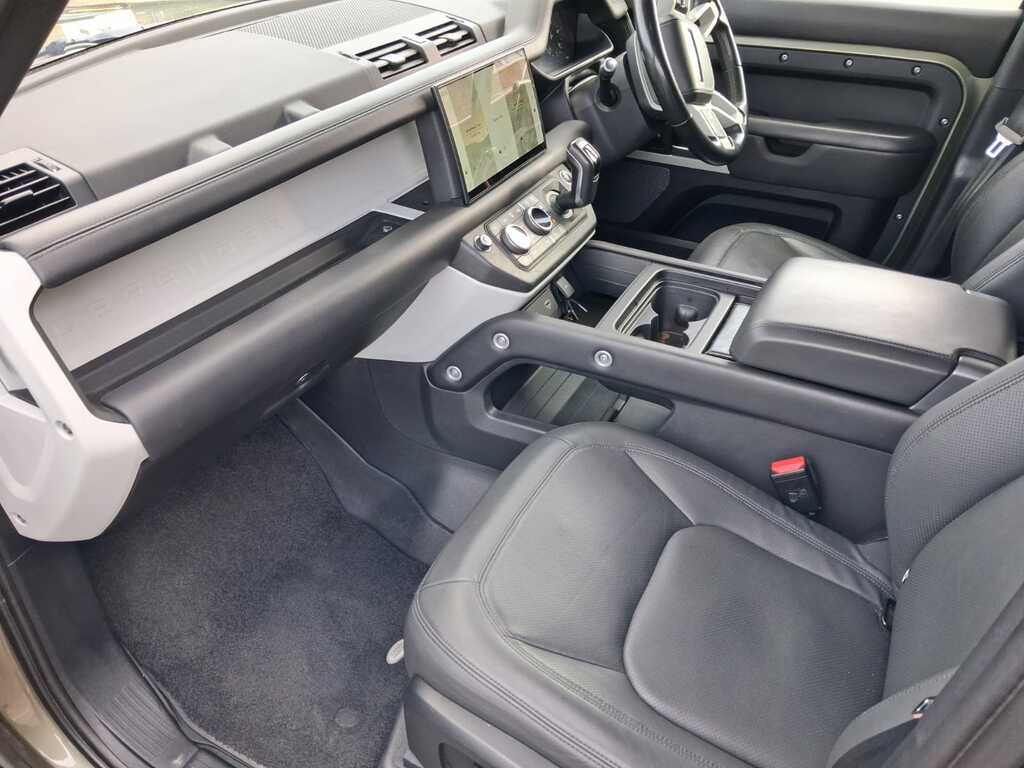 Land Rover Defender 110 3.0 D300 Mhev Hse Green #2
