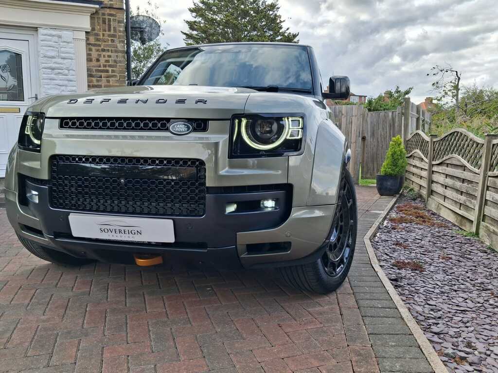Land Rover Defender 110 2.0 P400e X-dynamic Se 110 Green #14