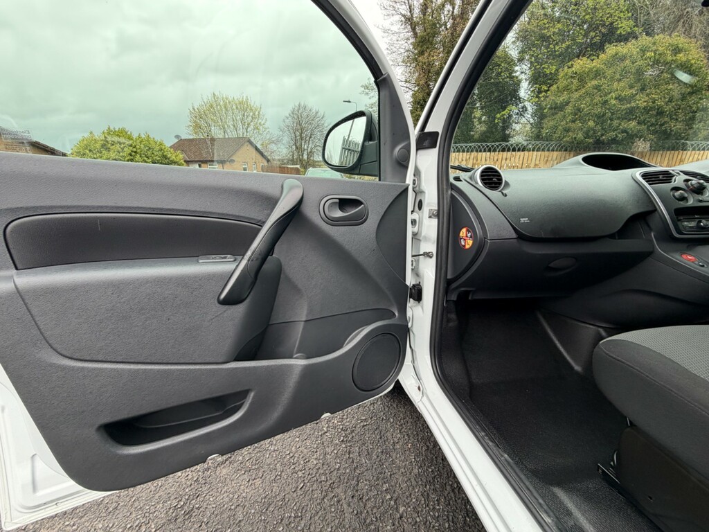Renault Kangoo Ll21 E-tech Business My19 White #26