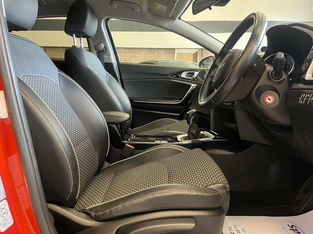Kia Xceed 1L Connect Orange #6