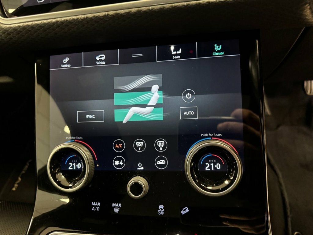 Land Rover Range Rover Velar R-dynamic S Black #20