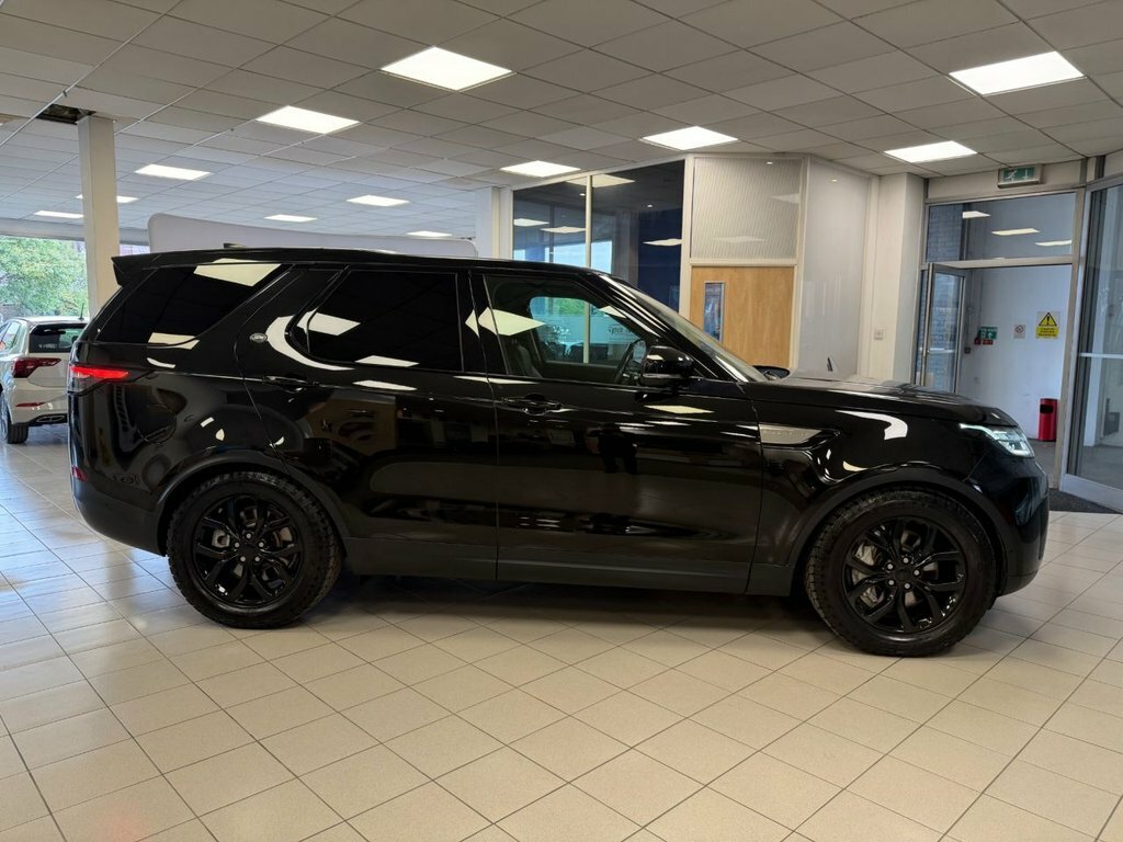 Land Rover Discovery R-dynamic S Grey #7