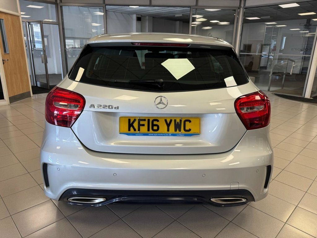 Mercedes-Benz A Class 1.5 A 180 D Se 107 Bhp White #6