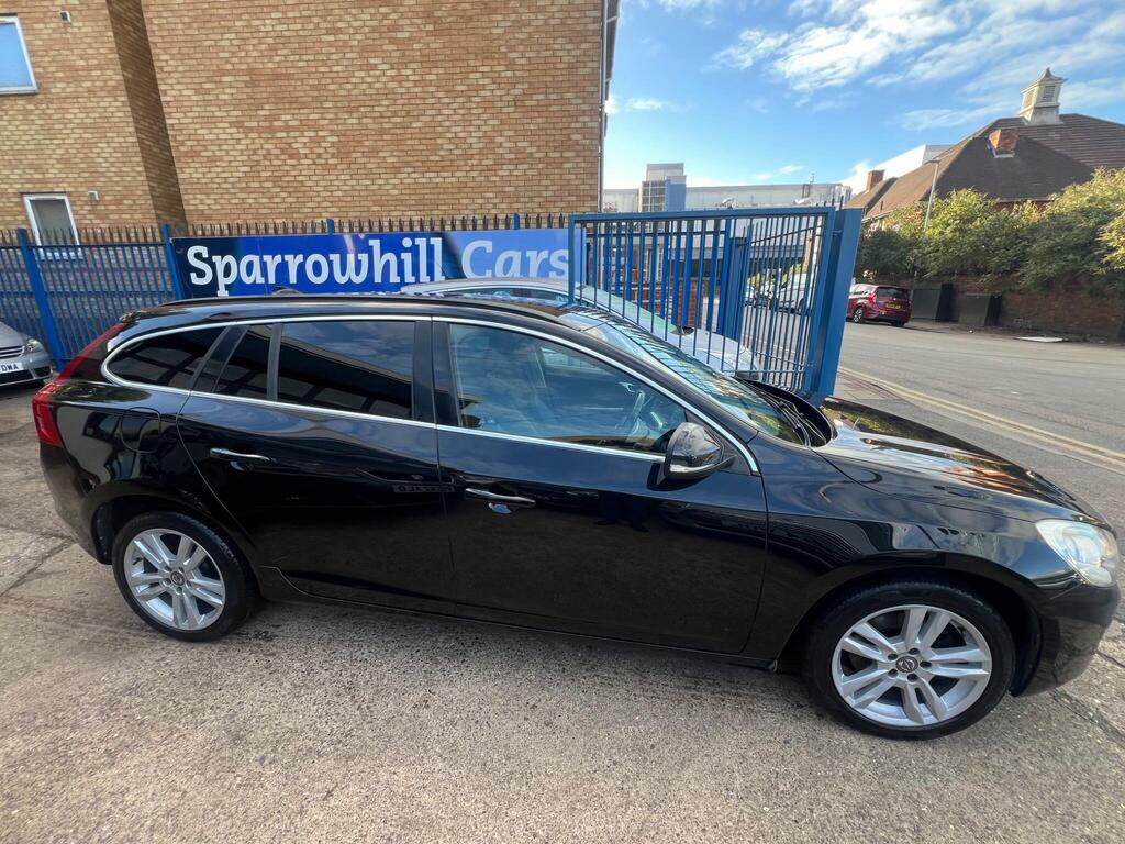 Volvo V60 1.6 D2 Se Euro 5 S S Black #2