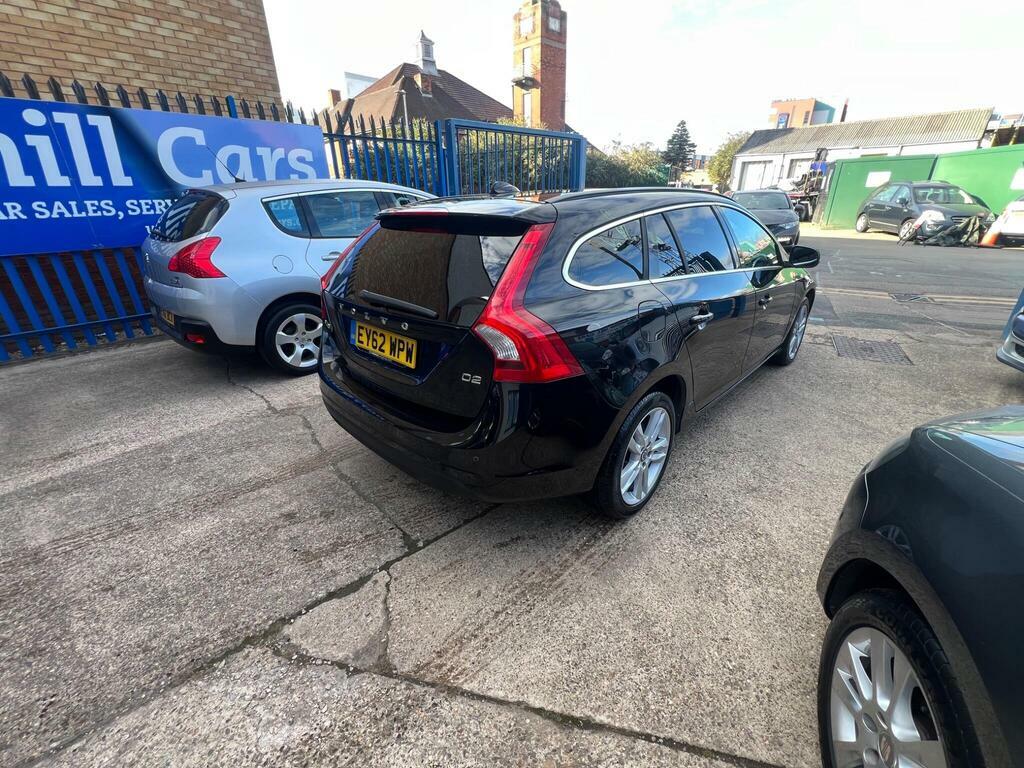 Volvo V60 1.6 D2 Se Euro 5 S S Black #4