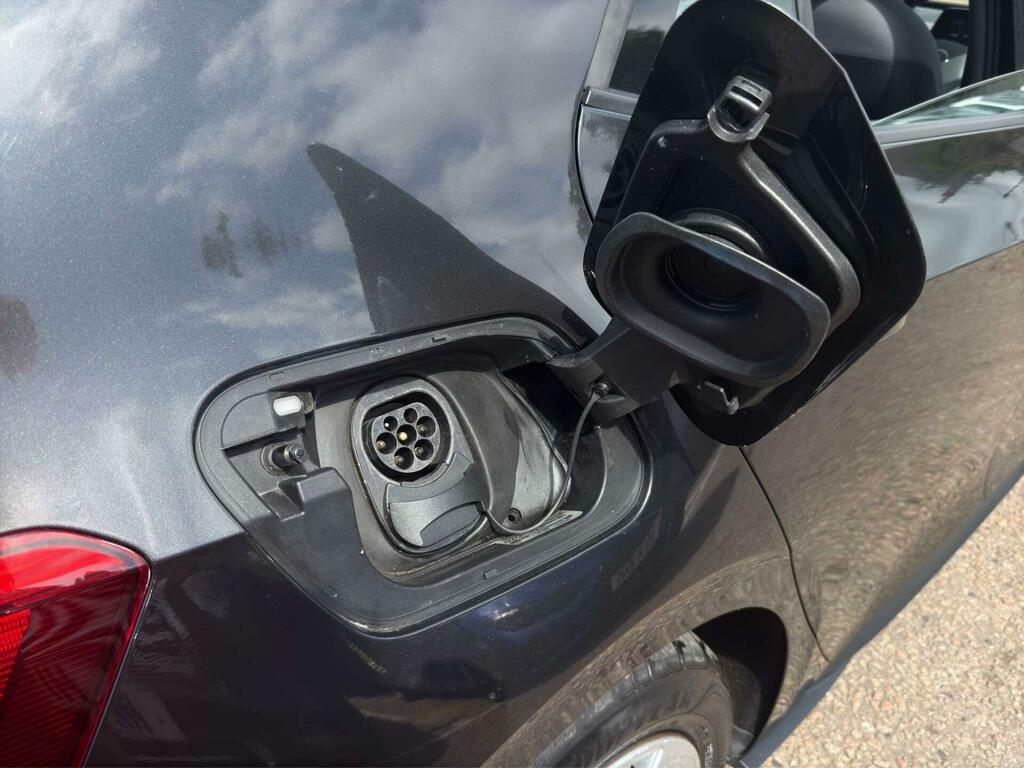 Volkswagen ID.3 Hatchback White #35