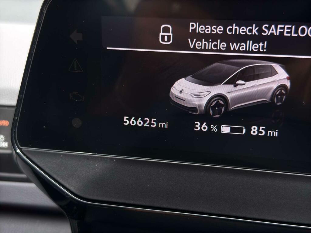 Volkswagen ID.3 Hatchback White #16