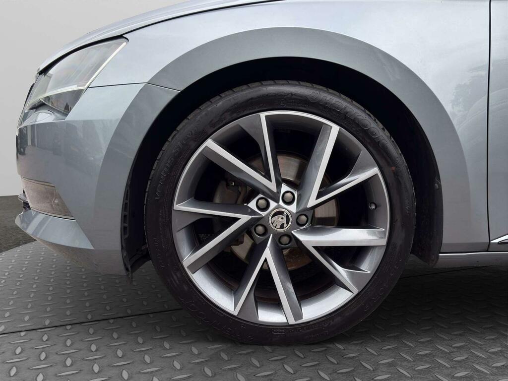 Skoda Superb Tsi Se L Executive Silver #44