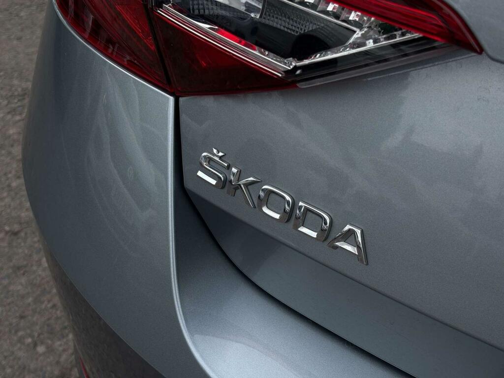 Skoda Superb Tsi Se L Executive Silver #39