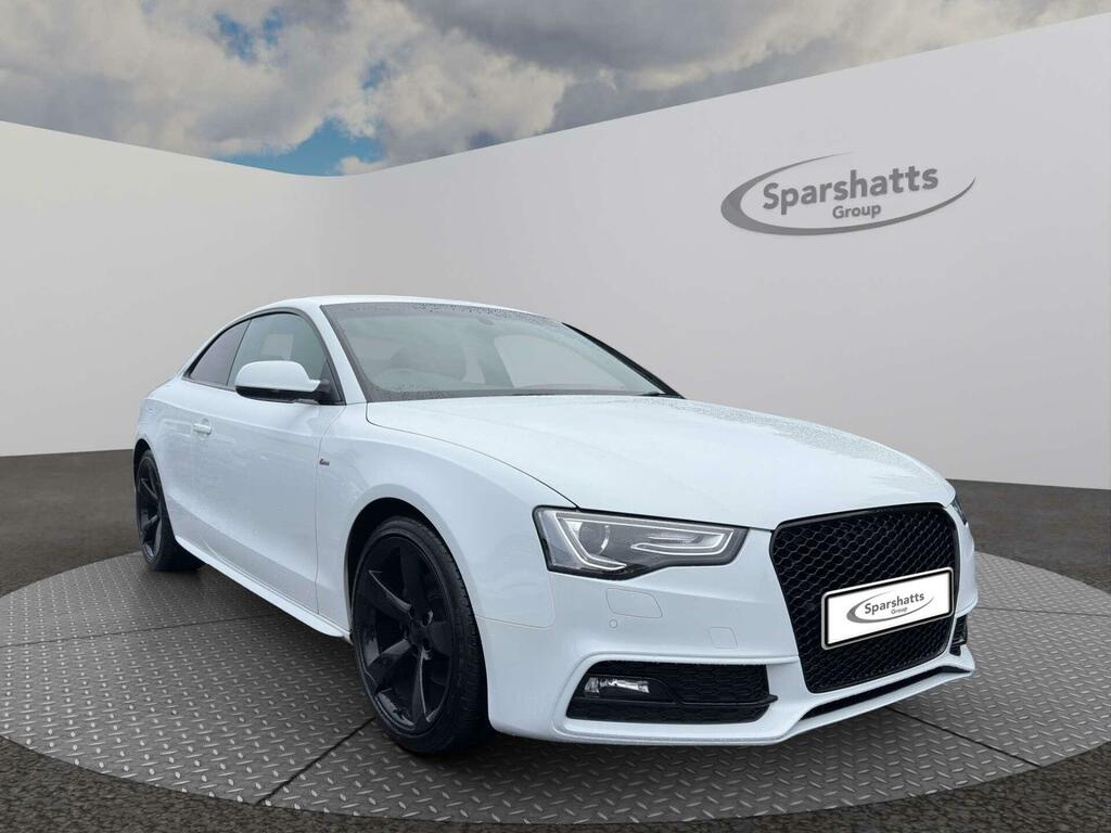 Audi A5 Black Edition White