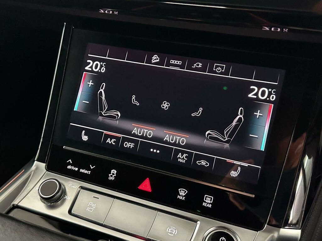 Audi E-Tron S S Line 50 Quattro 230,00 Kw Blue #19