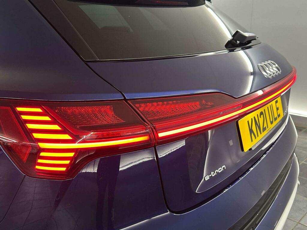 Audi E-Tron S S Line 50 Quattro 230,00 Kw Blue #42