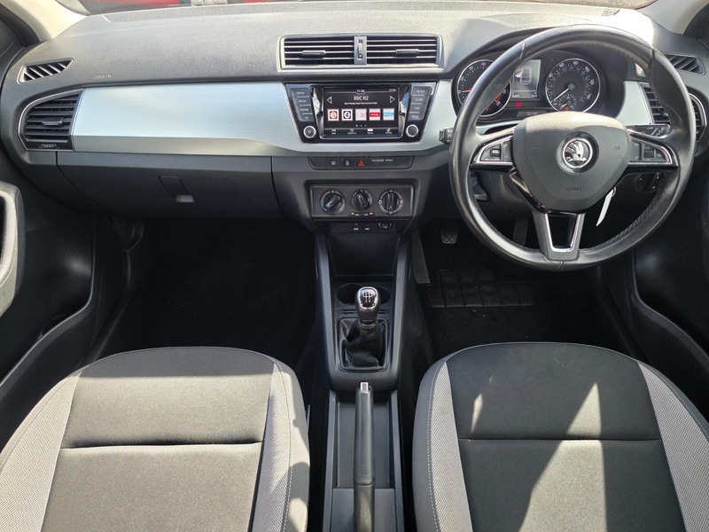 Skoda Fabia Colour Edition Tsi White #6