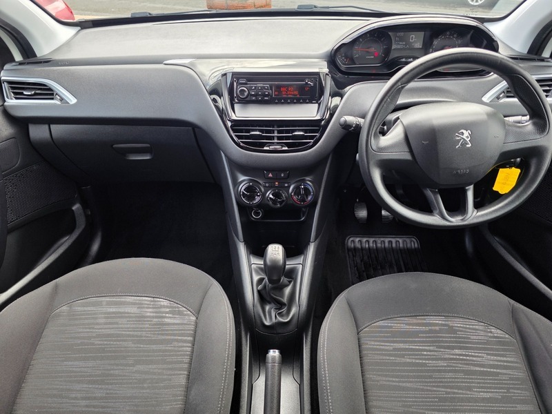 Peugeot 208 Active Silver #14