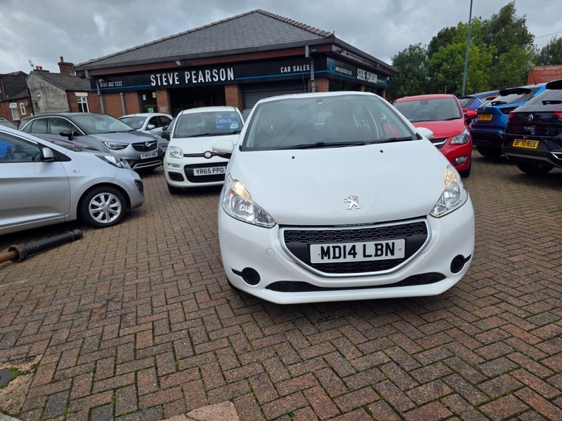 Peugeot 208 Active Silver #25