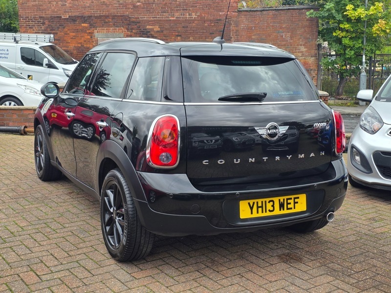 Mini Countryman Cooper D Black #5