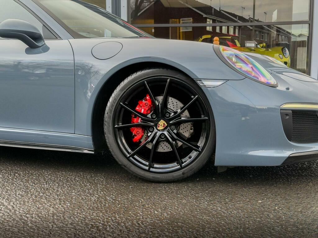 Porsche 911 Coupe #6